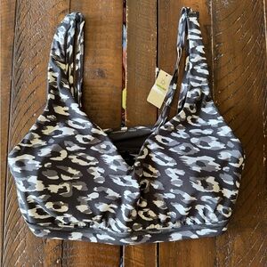 NWT Aerie Sports Bra Size Large